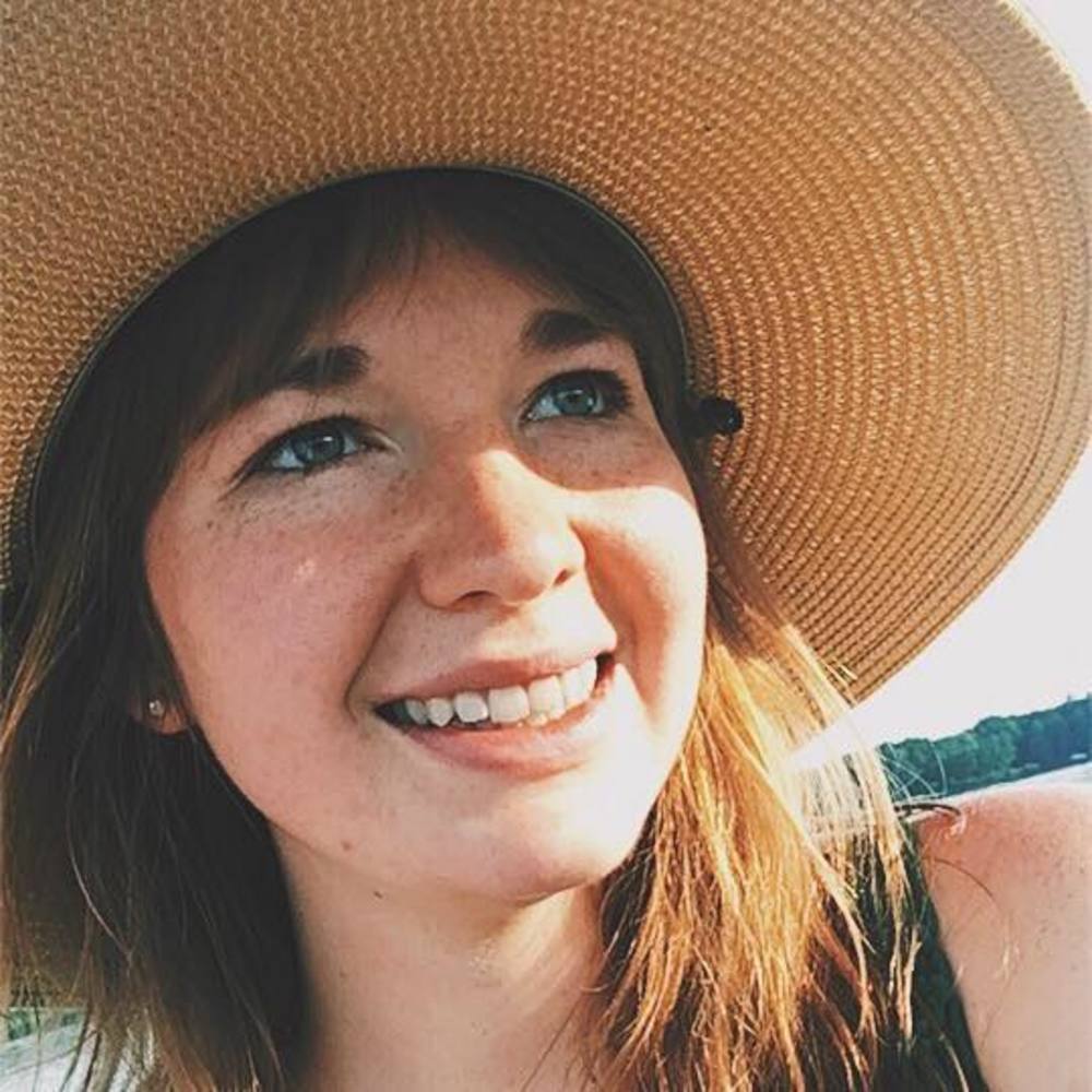 Meet your Posher, Emily